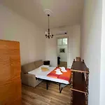 Maison Leone IV 22